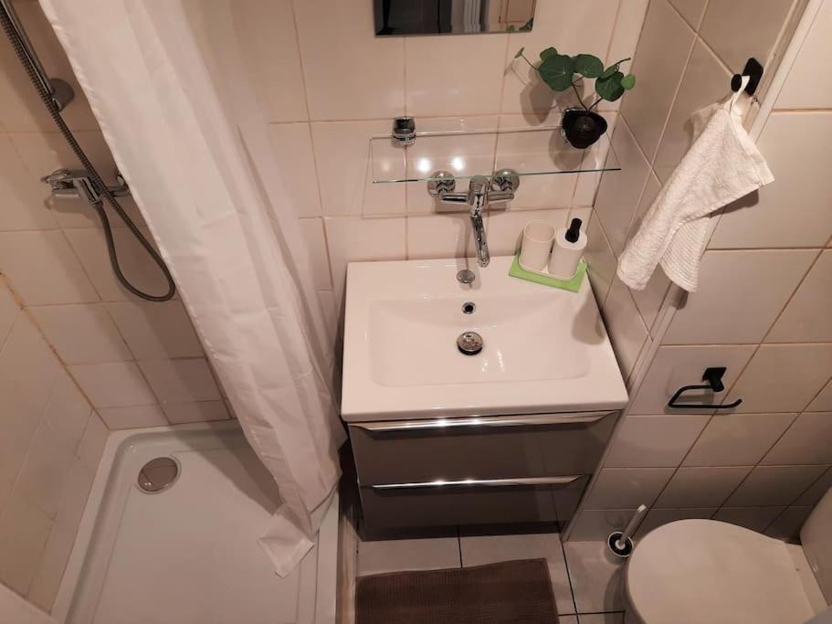 Baza Wypadowa Krakow Kazimierz Apartment ภายนอก รูปภาพ